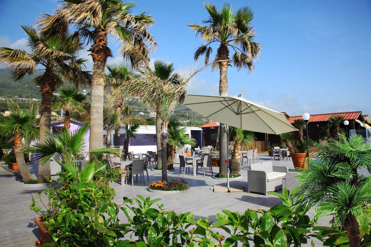 Villaggio La Bussola 파올라 외부 사진